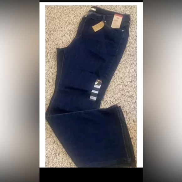 Levi's Women's Classic Bootcut Mid Rise Jeans Sz 22W Dark Blue NEW - Picture 11 of 11